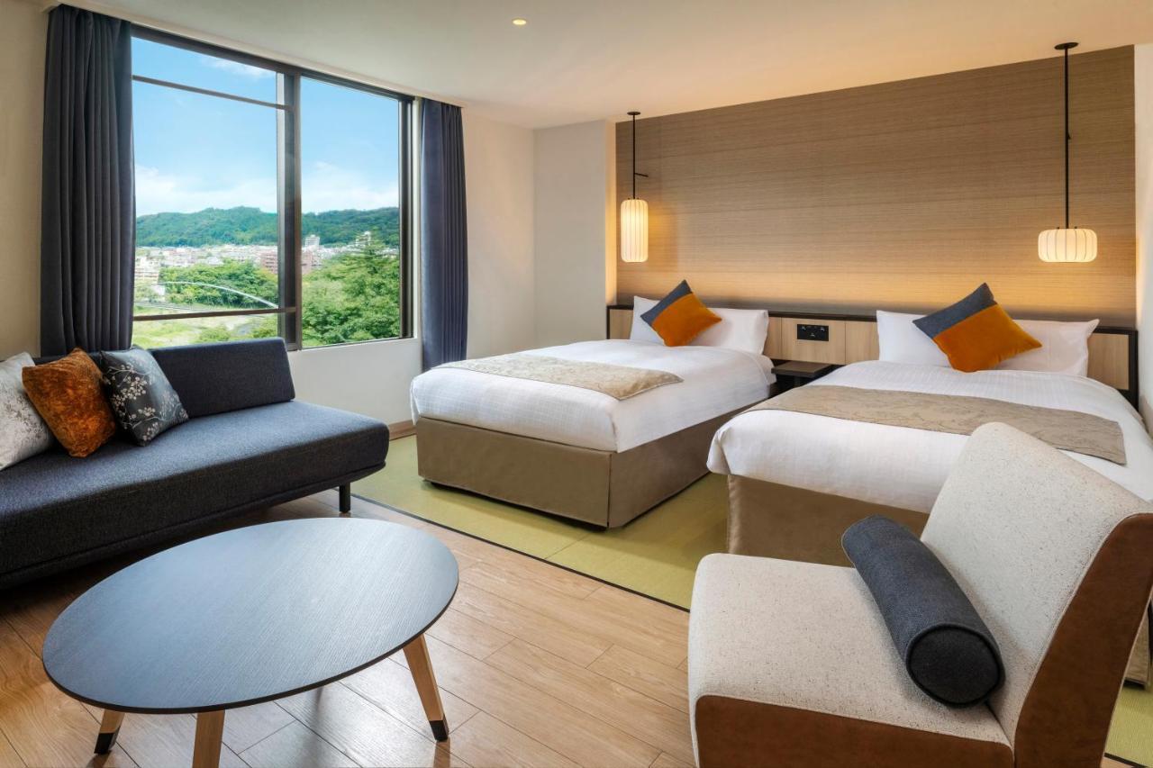 คังโป โนะ ยะโดะ โอะอุเมะ Hotel Ome ภายนอก รูปภาพ