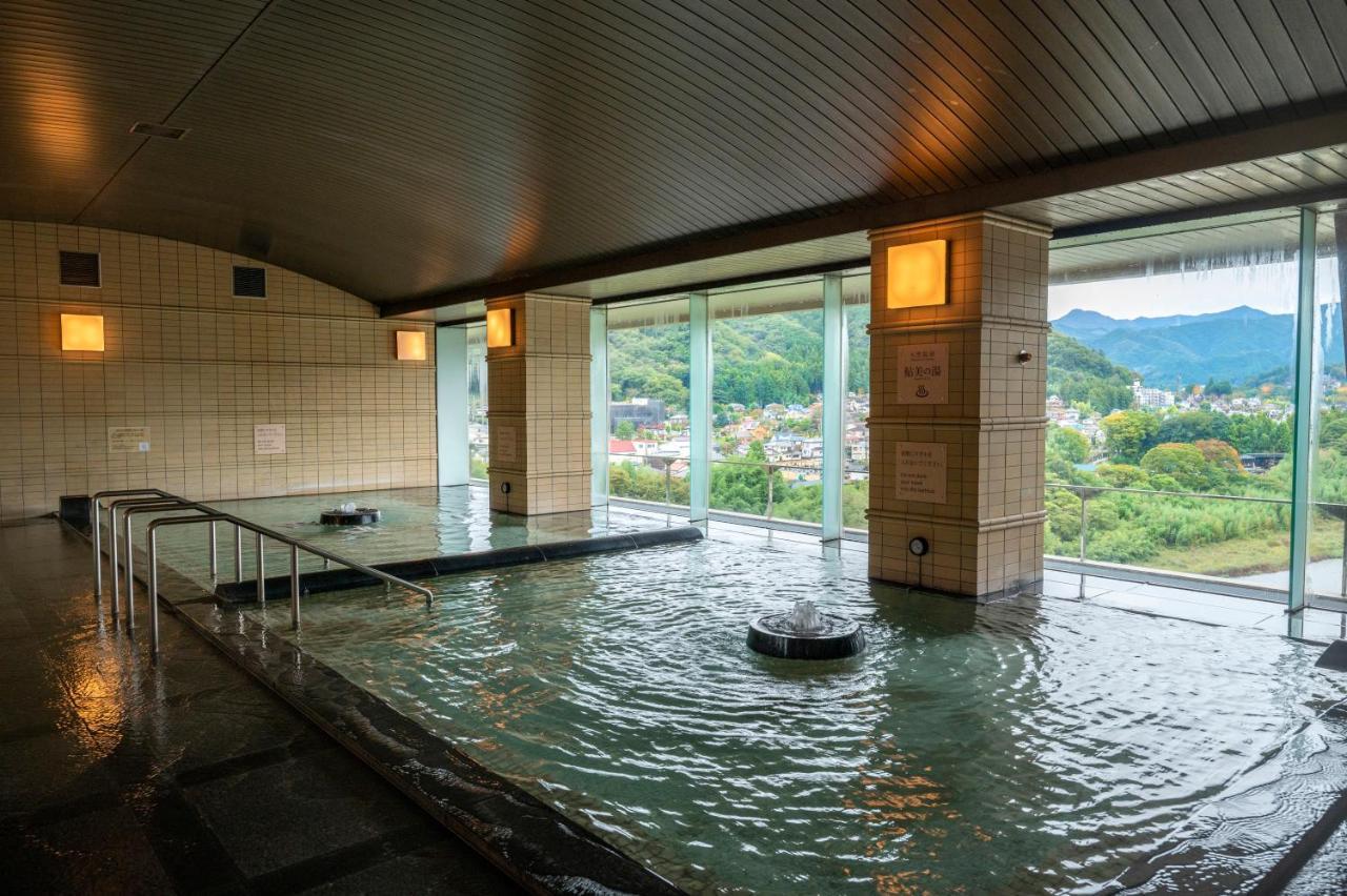 คังโป โนะ ยะโดะ โอะอุเมะ Hotel Ome ภายนอก รูปภาพ