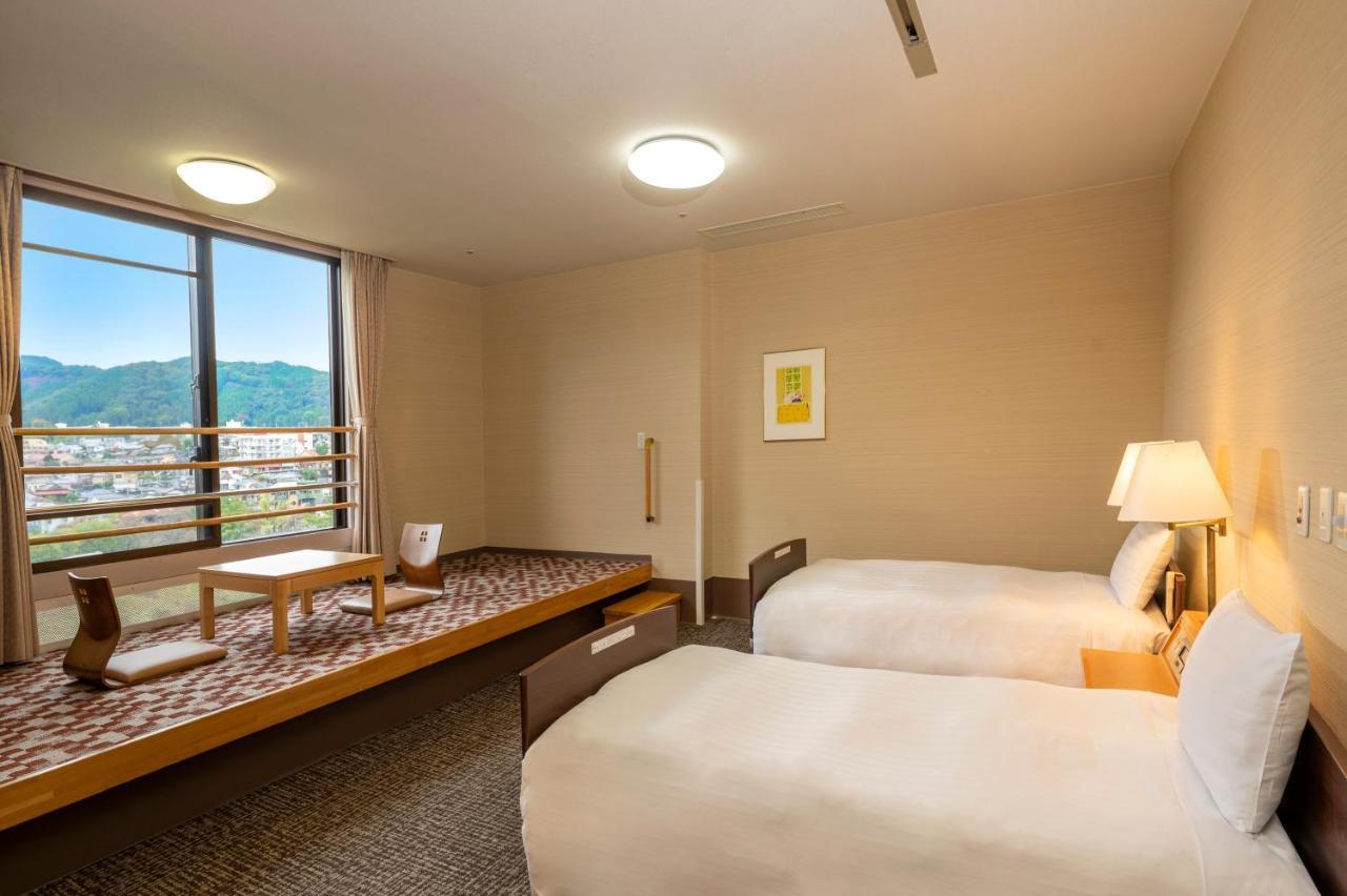 คังโป โนะ ยะโดะ โอะอุเมะ Hotel Ome ภายนอก รูปภาพ