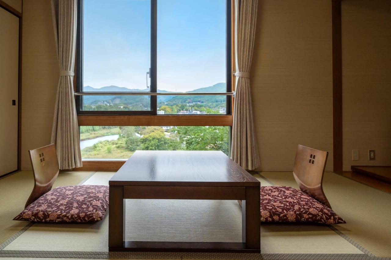 คังโป โนะ ยะโดะ โอะอุเมะ Hotel Ome ภายนอก รูปภาพ