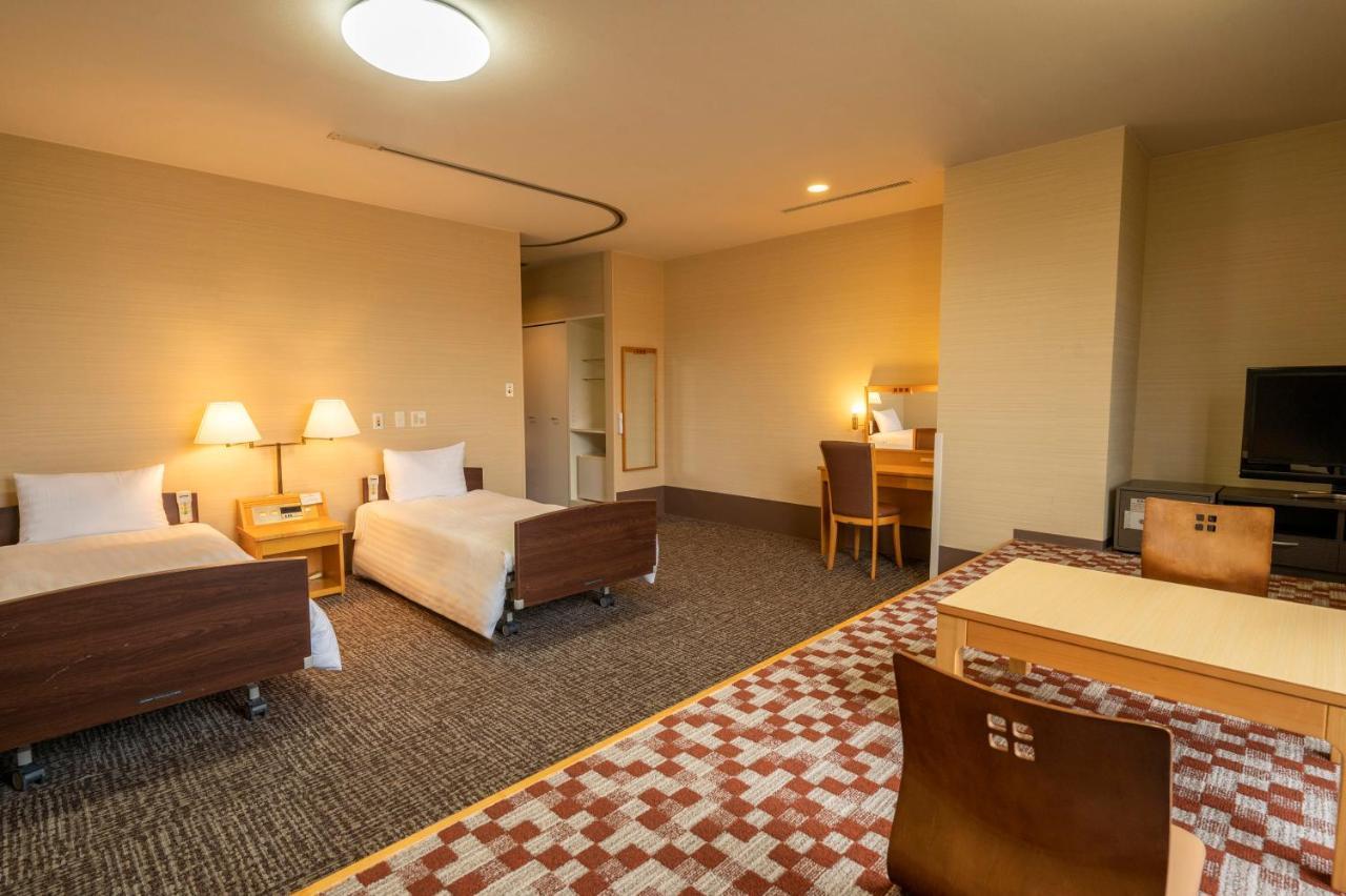 คังโป โนะ ยะโดะ โอะอุเมะ Hotel Ome ภายนอก รูปภาพ