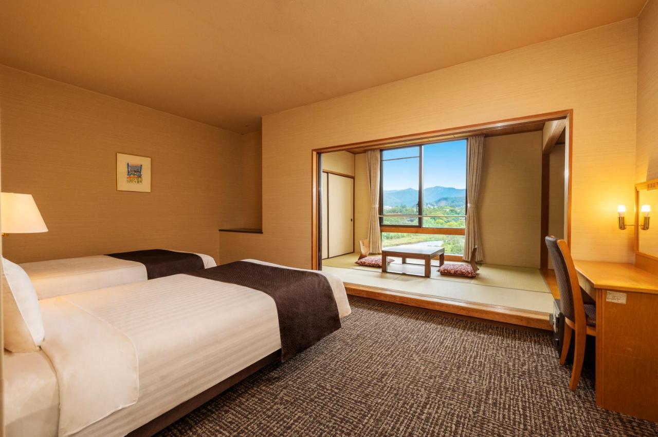 คังโป โนะ ยะโดะ โอะอุเมะ Hotel Ome ภายนอก รูปภาพ